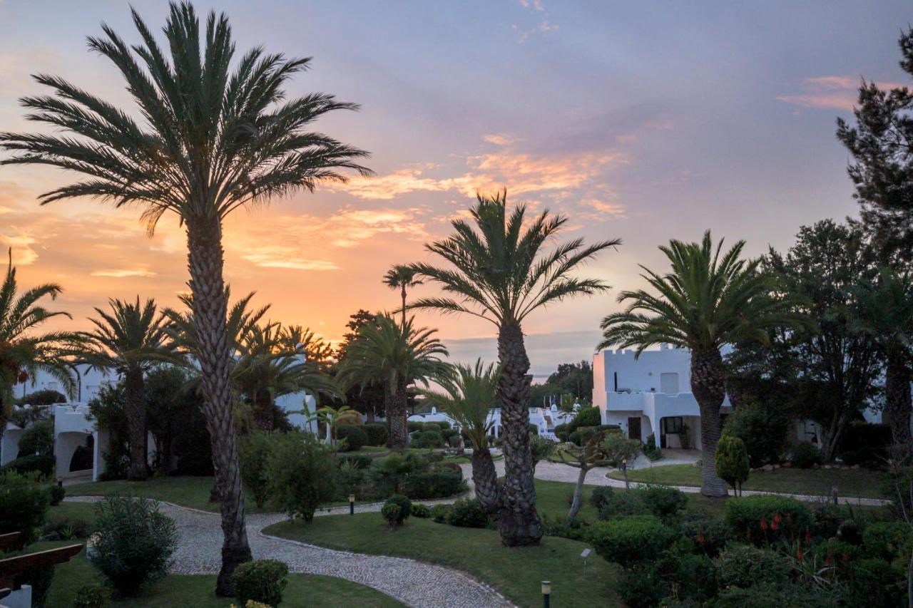 Superb Beach Townhouse At Vila Gaivota Resort Ferragudo Exterior photo