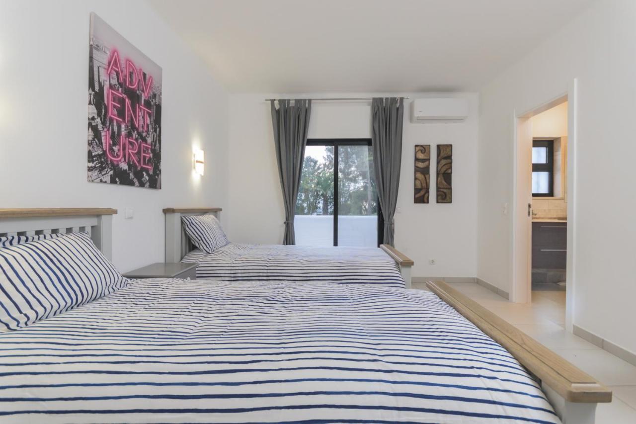 Superb Beach Townhouse At Vila Gaivota Resort Ferragudo Exterior photo