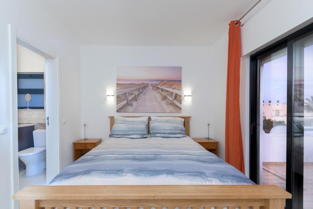 Superb Beach Townhouse At Vila Gaivota Resort Ferragudo Exterior photo