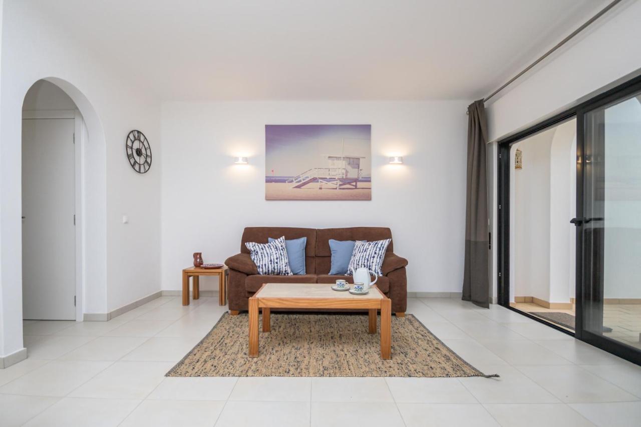 Superb Beach Townhouse At Vila Gaivota Resort Ferragudo Exterior photo